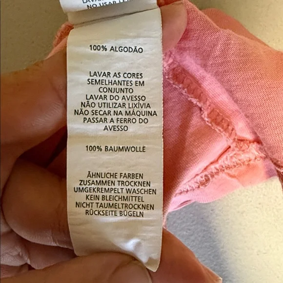 Atmosphere Pink Graphic Crop Top size 8 in excellent condition
#150/3tt - Picture 11 of 11